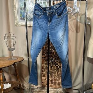 Blue Skinny Jeans with Modern Fit and Faded Look